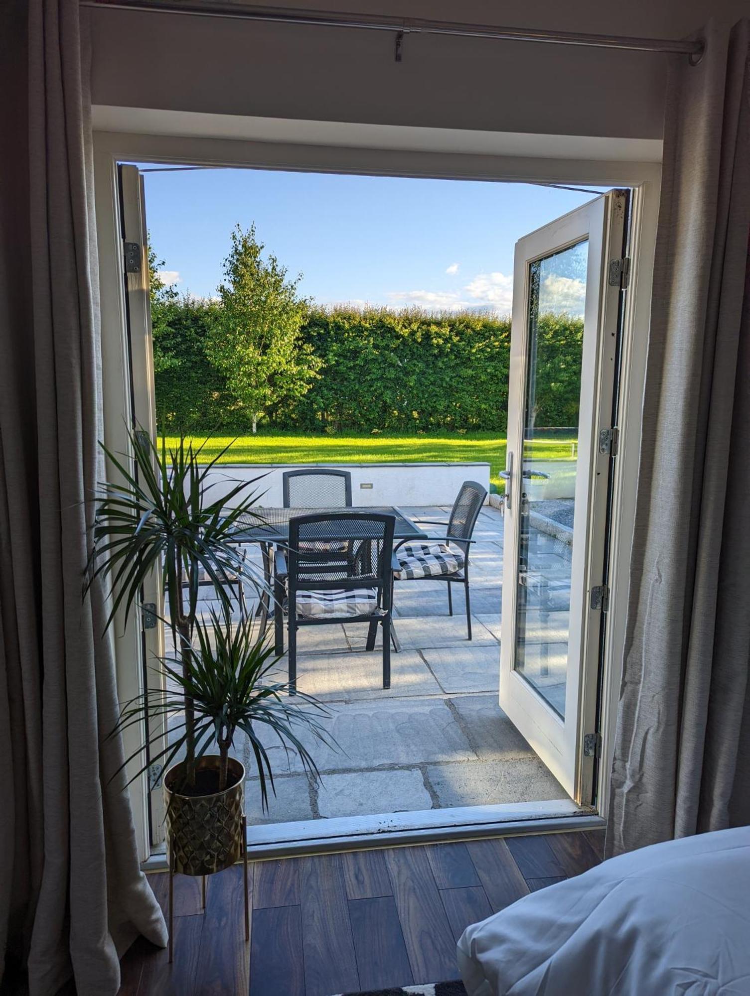 Brona Dempsey Bed & Breakfast Birr Exterior foto